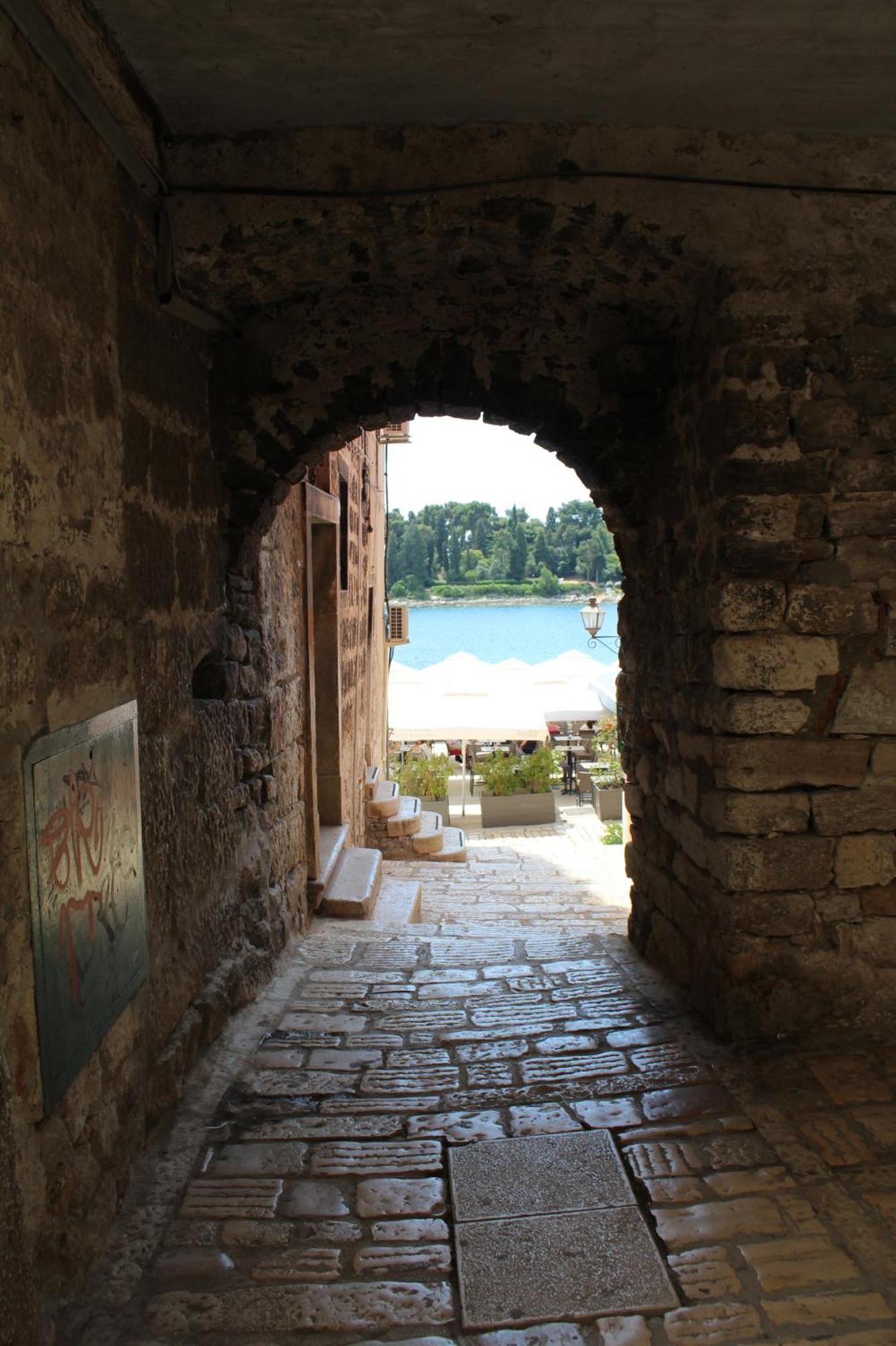 Rooms Da Angelica Old City ロヴィニ エクステリア 写真